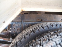 三菱ふそうキャンター平ボディ小型（2t・3t）[写真22]