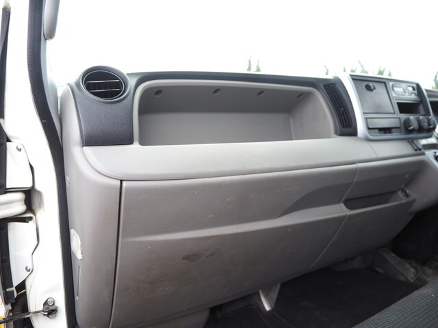 三菱ふそうキャンター平ボディ小型（2t・3t）[写真31]