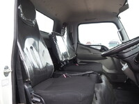 三菱ふそうキャンター平ボディ小型（2t・3t）[写真34]