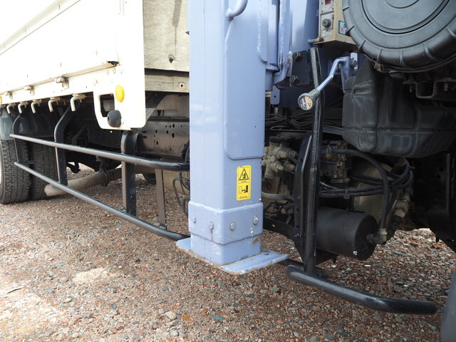 日野レンジャーセルフクレーン4段中型（4t）[写真20]