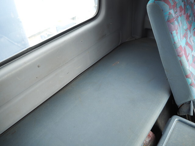 日野レンジャーセルフクレーン4段中型（4t）[写真34]