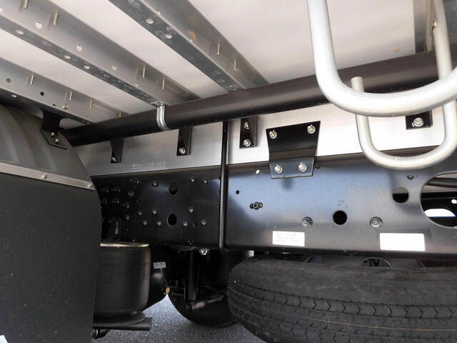 三菱ふそうファイターアルミウイング中型（4t）[写真15]