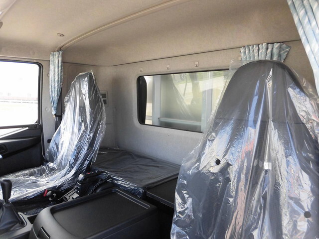 三菱ふそうファイターアルミウイング中型（4t）[写真19]