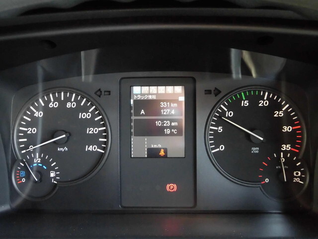 三菱ふそうファイターアルミウイング中型（4t）[写真22]