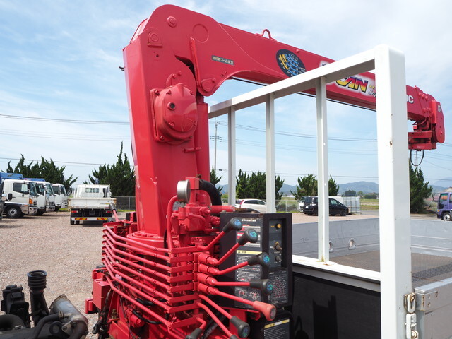 いすゞエルフクレーン4段小型（2t・3t）[写真29]