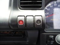 いすゞエルフクレーン4段小型（2t・3t）[写真37]