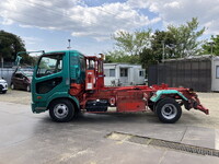 三菱ふそうファイターコンテナ専用車中型（4t）[写真06]