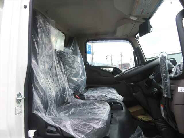 三菱ふそうキャンターダンプ小型（2t・3t）[写真24]