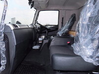 三菱ふそうファイターアルミウイング中型（4t）[写真21]