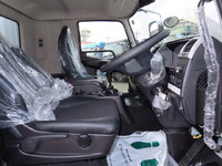 三菱ふそうファイターアルミウイング中型（4t）[写真22]