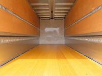 三菱ふそうファイターアルミウイング中型（4t）[写真34]