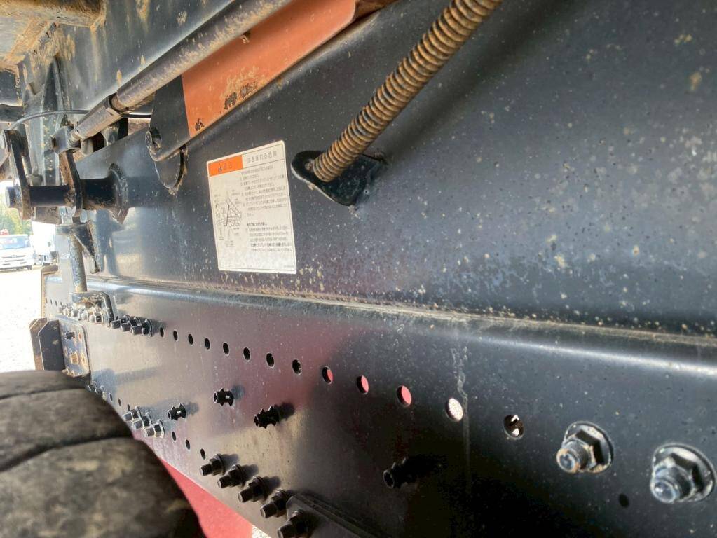 日野プロフィアダンプ大型（10t）[写真14]