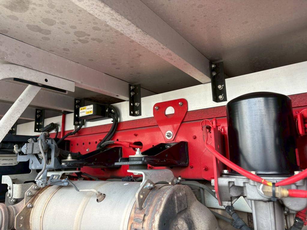 日野レンジャー冷凍車（冷蔵車）中型（4t）[写真15]