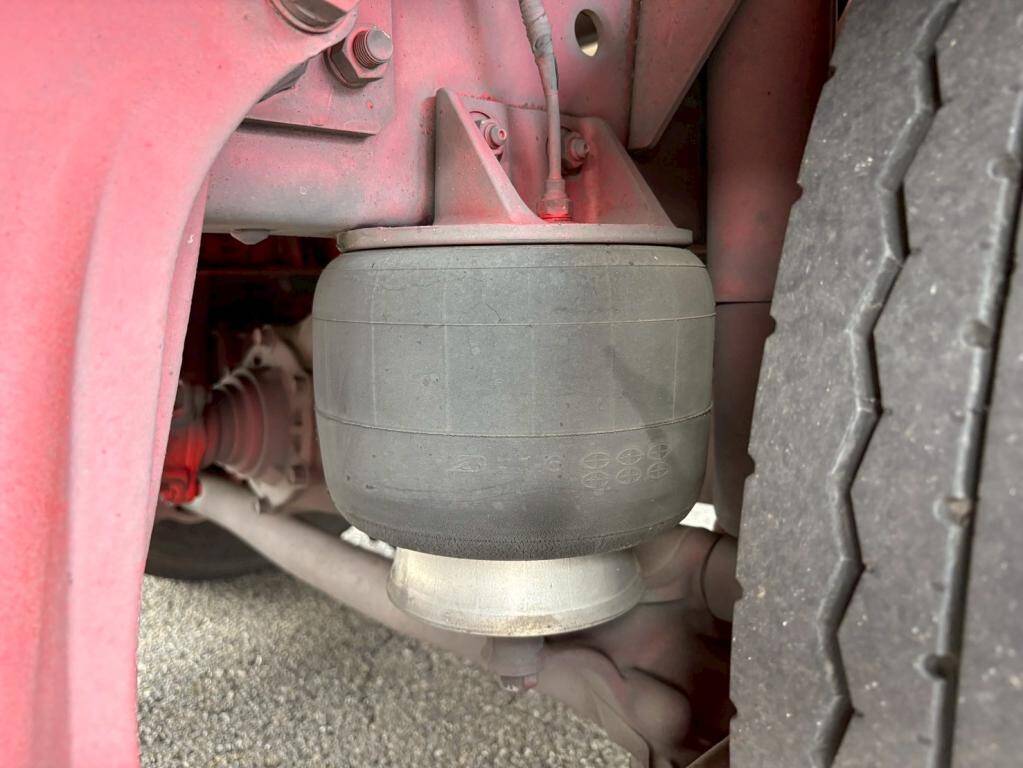 日野レンジャー冷凍車（冷蔵車）中型（4t）[写真16]