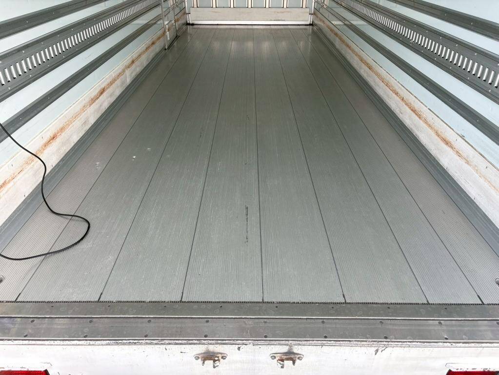 日野レンジャー冷凍車（冷蔵車）中型（4t）[写真08]