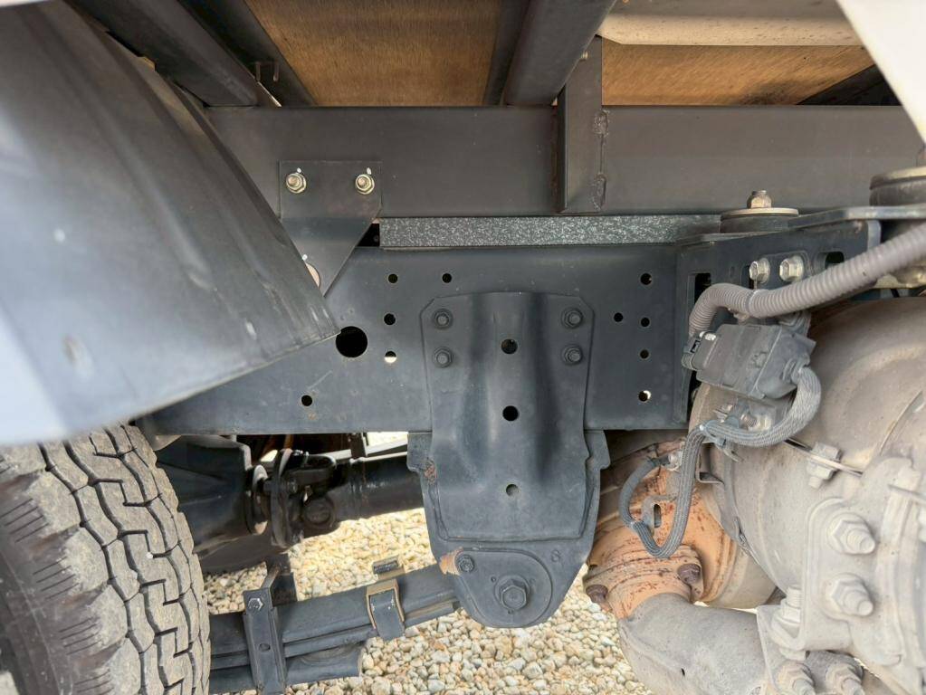 日野デュトロアルミバン小型（2t・3t）[写真11]