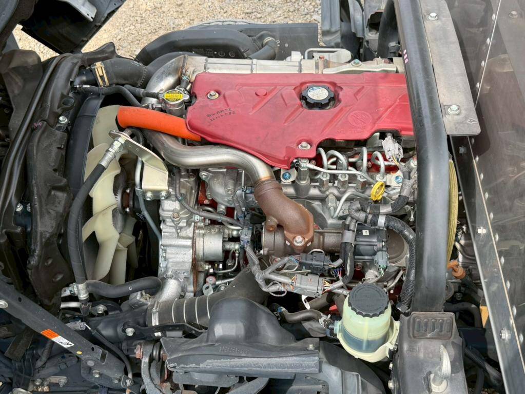 日野デュトロアルミバン小型（2t・3t）[写真14]