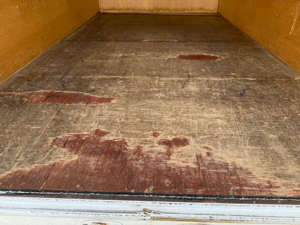 日野デュトロアルミバン小型（2t・3t）[写真07]