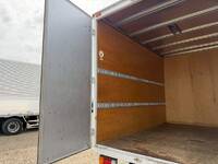 日野デュトロアルミバン小型（2t・3t）[写真09]