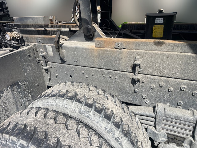 三菱ふそうスーパーグレートダンプ大型（10t）[写真24]