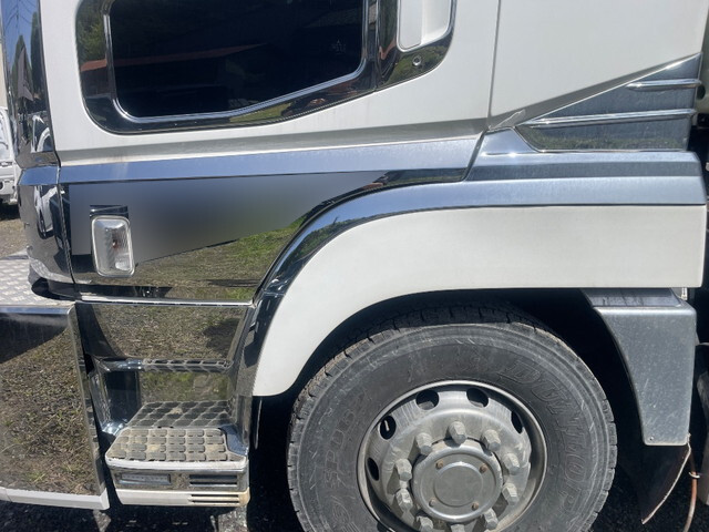 三菱ふそうスーパーグレートダンプ大型（10t）[写真06]