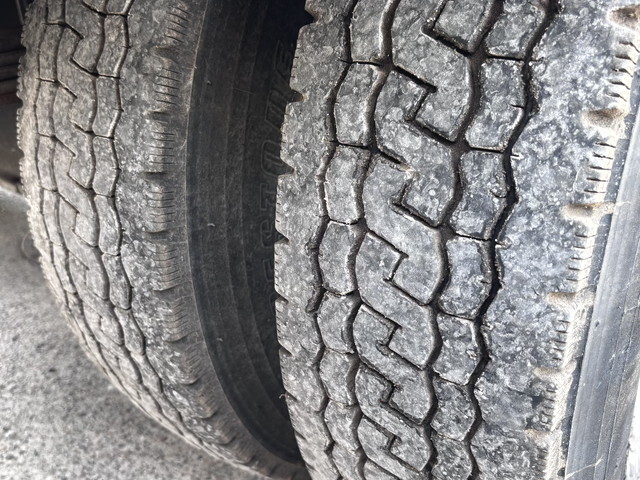 日野デュトロパッカー車（塵芥車）小型（2t・3t）[写真21]