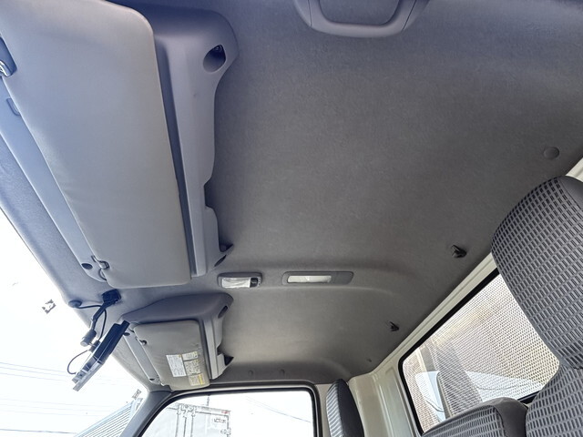 日野デュトロパッカー車（塵芥車）小型（2t・3t）[写真31]