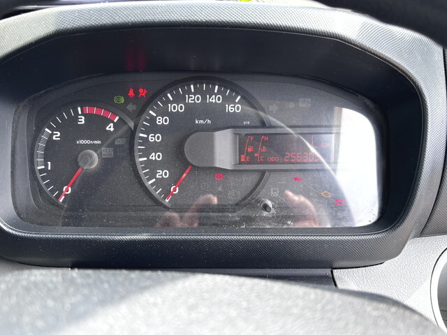 日野デュトロパッカー車（塵芥車）小型（2t・3t）[写真37]