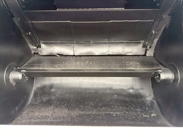 三菱ふそうキャンターパッカー車（塵芥車）小型（2t・3t）[写真12]