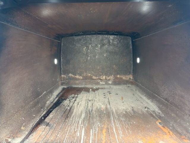 三菱ふそうキャンターパッカー車（塵芥車）小型（2t・3t）[写真09]