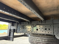 いすゞエルフアルミバン小型（2t・3t）[写真19]