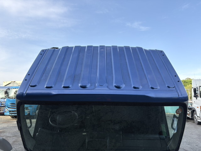 いすゞエルフアルミバン小型（2t・3t）[写真33]