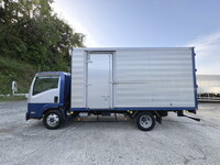 いすゞエルフアルミバン小型（2t・3t）[写真06]