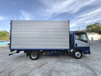 いすゞエルフアルミバン小型（2t・3t）[写真08]