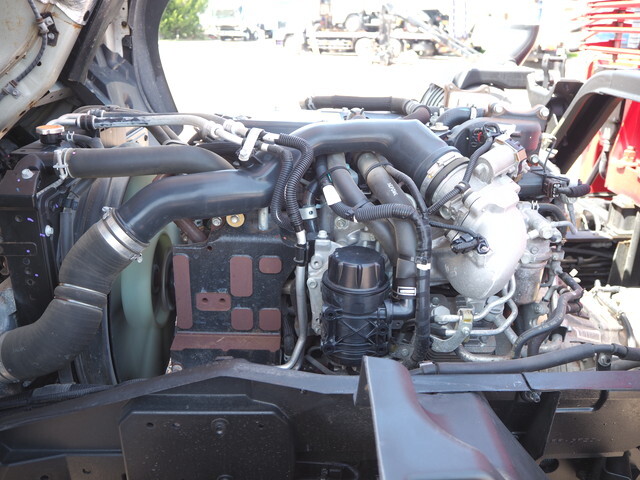 いすゞフォワードクレーン4段中型（4t）[写真30]