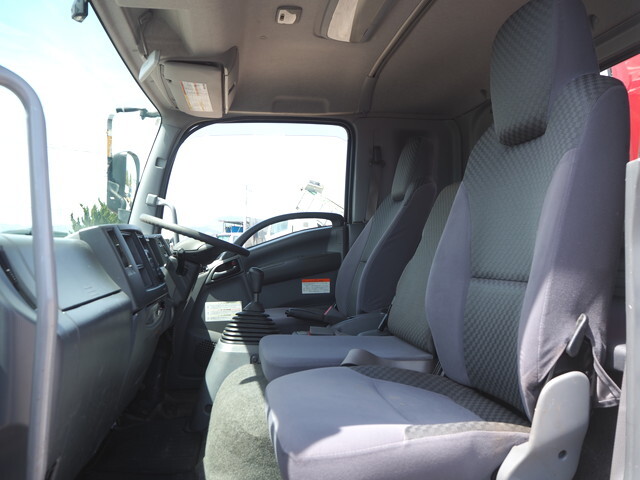 いすゞフォワードクレーン4段中型（4t）[写真33]