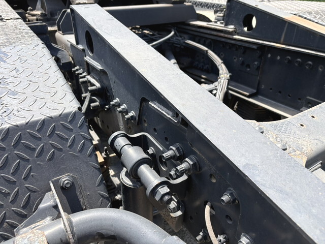 日野プロフィアトレーラーヘッド（トラクターヘッド）大型（10t）[写真10]