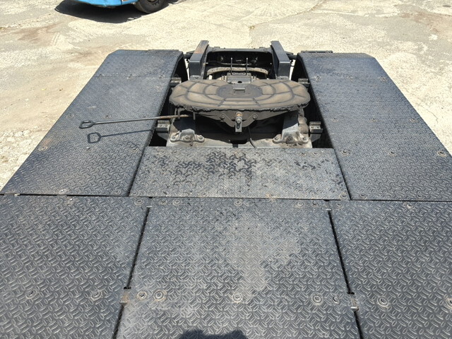 日野プロフィアトレーラーヘッド（トラクターヘッド）大型（10t）[写真12]