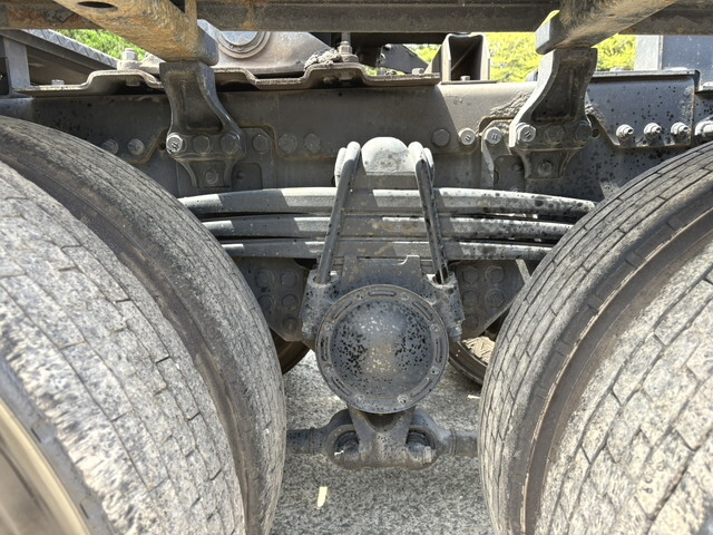 日野プロフィアトレーラーヘッド（トラクターヘッド）大型（10t）[写真18]