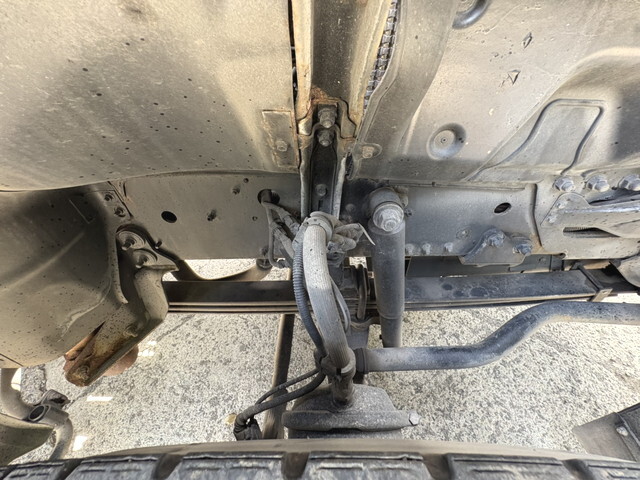 日野プロフィアトレーラーヘッド（トラクターヘッド）大型（10t）[写真33]