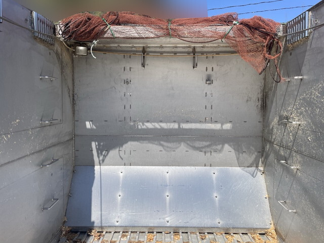 日野プロフィアチップ運搬車大型（10t）[写真11]