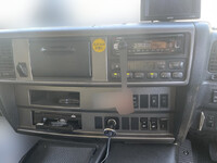 日野プロフィアチップ運搬車大型（10t）[写真39]