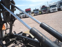 いすゞフォワードコンテナ専用車中型（4t）[写真14]