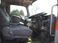 いすゞフォワードコンテナ専用車中型（4t）[写真33]