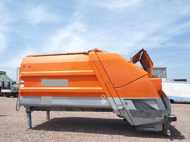 いすゞフォワードコンテナ専用車中型（4t）[写真07]