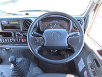 日野デュトロ穴掘建柱車小型（2t・3t）[写真21]