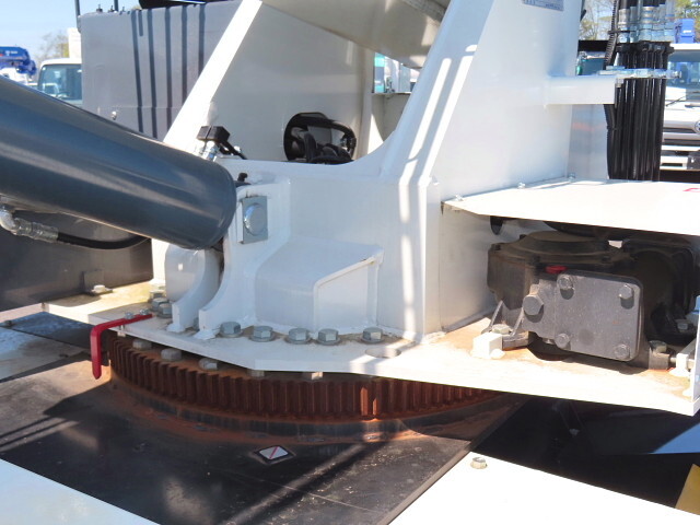 日野デュトロ穴掘建柱車小型（2t・3t）[写真33]