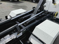 いすゞエルフコンテナ専用車小型（2t・3t）[写真11]