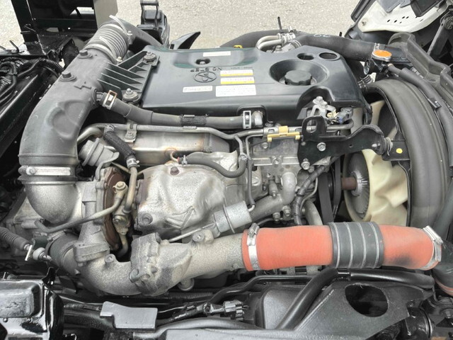 いすゞエルフコンテナ専用車小型（2t・3t）[写真27]