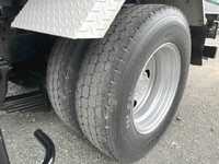 いすゞエルフコンテナ専用車小型（2t・3t）[写真31]